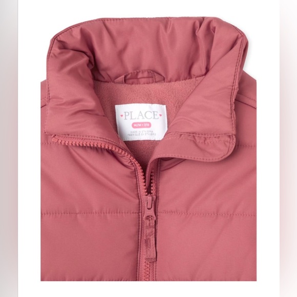 NWT Children’s Place Shortcake Puffer Vest - Picture 2 of 3